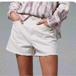 Never Worn Pistola Maeve Cream High Rise Jean Shorts Sz 25
